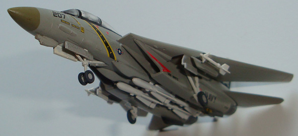 модель F 14
