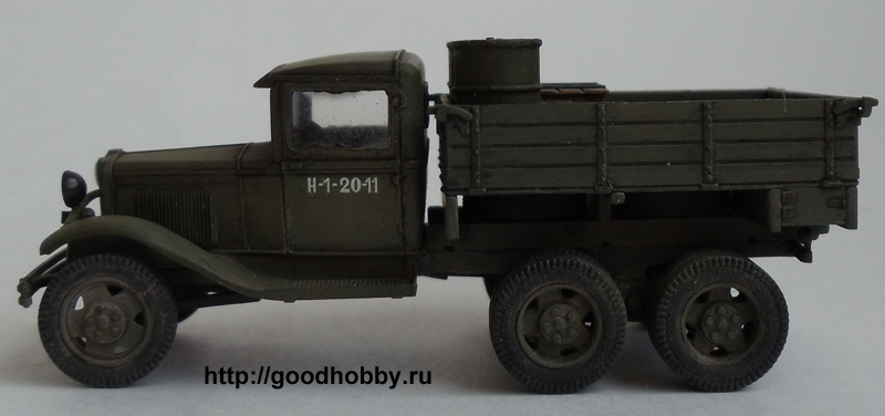 Советский полуторатонный грузовик ГАЗ-ААА. Масштаб 1/72. Фирма ПСТ.